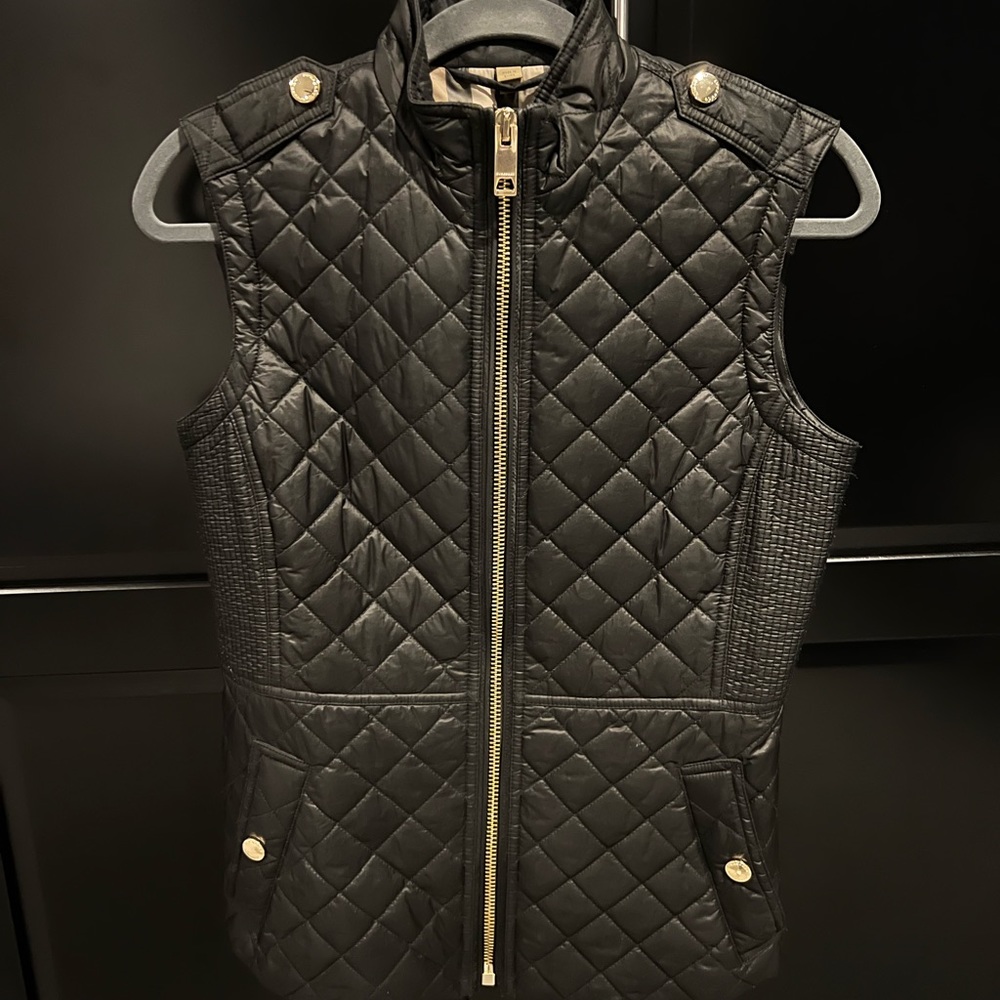 Burberry vest